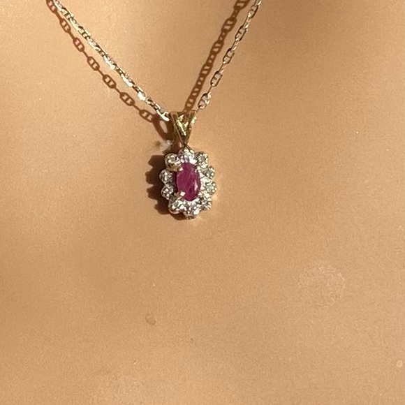 O-2: Elegant Marquis Ruby and round Diamond Pendant1 14k Solid YG- 100% natural - Picture 7 of 7